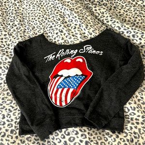 The rolling stone sweatshirt fleeced inside